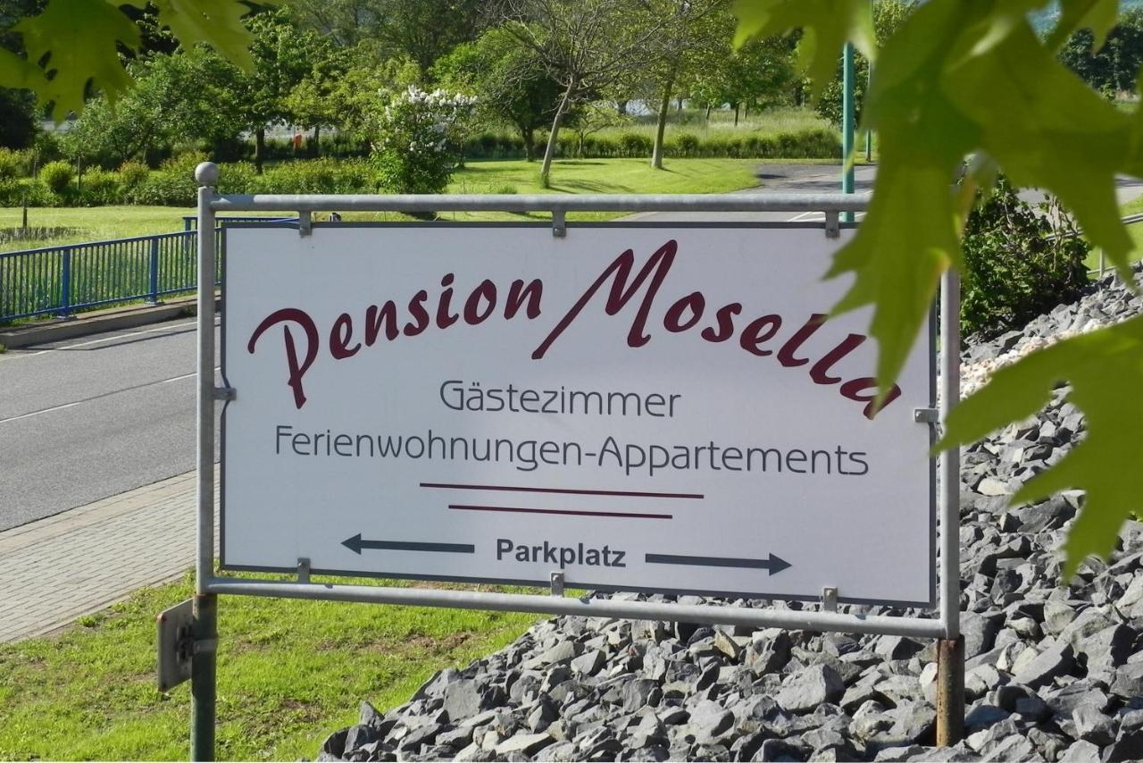 Pension Mosella, Gaestezimmer Санкт-Альдегунд Экстерьер фото