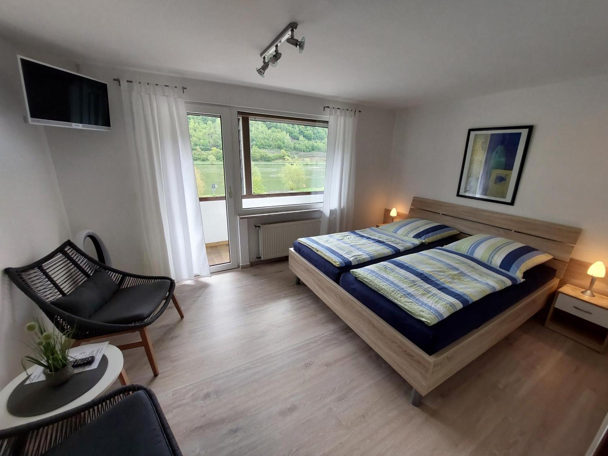 Pension Mosella, Gaestezimmer Санкт-Альдегунд Экстерьер фото